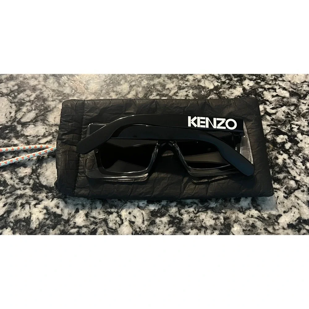 Kenzo Paris Rectangular Sunglasses Black Clear Silver Mirror KZ40024I 01C 53mm